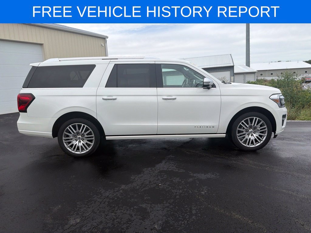 Certified 2022 Ford Expedition Max Platinum AWD/4WD image 3