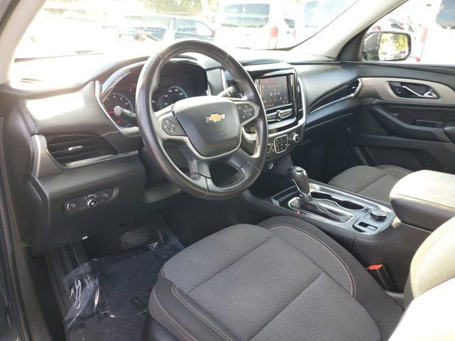 Used 2020 Chevrolet Traverse LT image 16