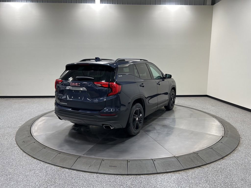 Used 2018 GMC Terrain SLE w/ Driver Convenience Package FWD image 7