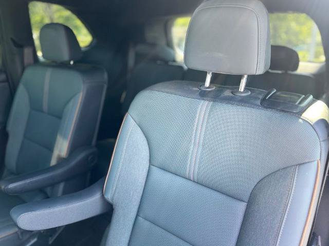 Used 2025 GMC Acadia AT4 w/ Luxury Package AWD/4WD image 29