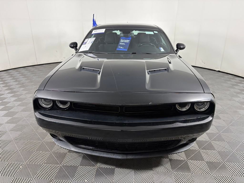 Used 2022 Dodge Challenger SXT w/ Blacktop Package image 8