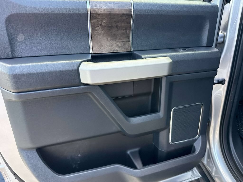 Certified 2022 Ford F350 Lariat w/ Tremor Off-Road Package AWD/4WD image 13
