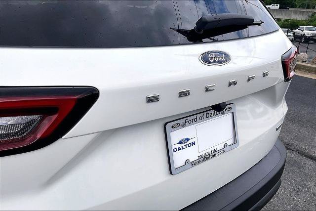 Certified 2025 Ford Escape ST-Line w/ Equipment Group 301A FWD image 8
