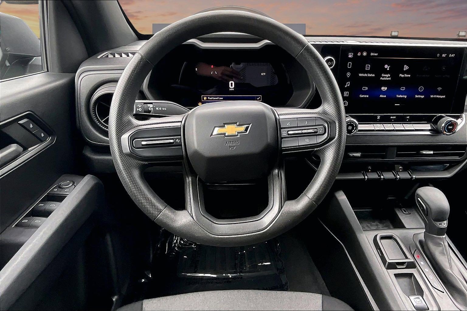 Used 2023 Chevrolet Colorado W/T RWD image 5