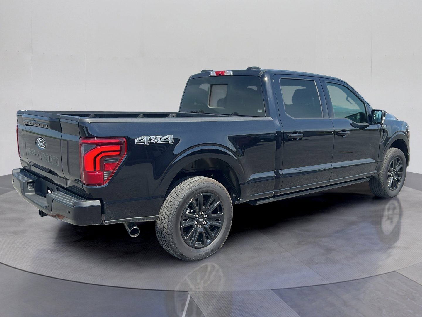 Certified 2025 Ford F150 Platinum AWD/4WD image 6