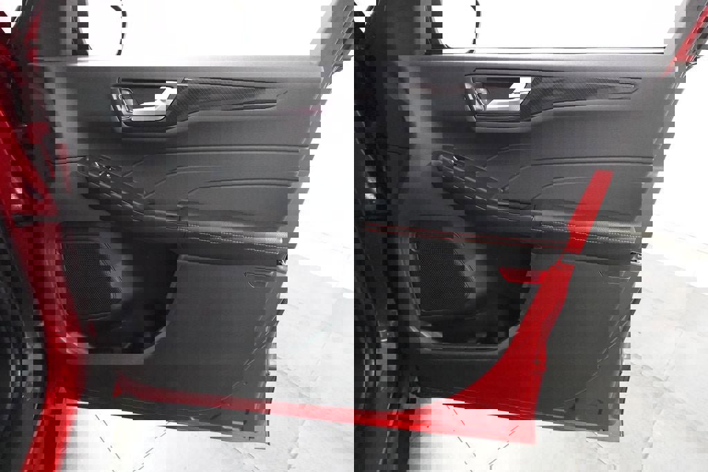 Certified 2023 Ford Escape ST-Line w/ Tech Pack #1 image 32