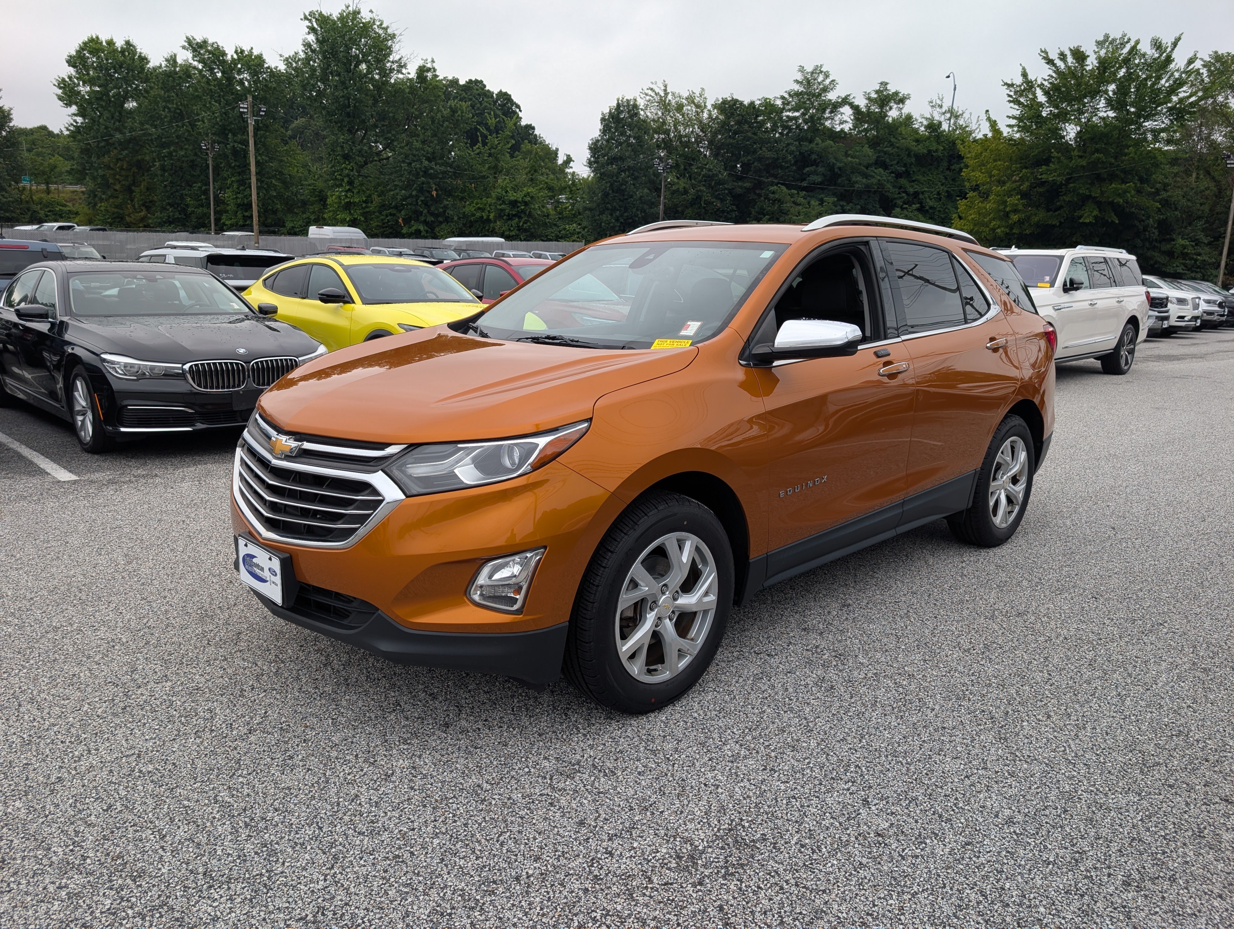 Used 2018 Chevrolet Equinox Premier AWD/4WD image 2
