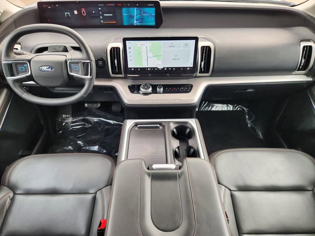 Certified 2025 Ford Expedition Active AWD/4WD image 23