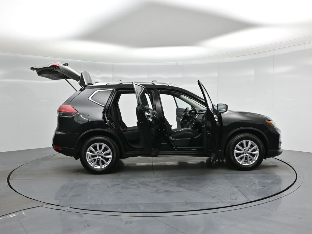 Used 2019 Nissan Rogue S w/ Special Edition Package image 5
