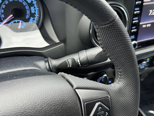 Used 2021 Toyota Tacoma TRD Sport AWD/4WD image 26
