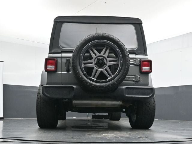 Used 2023 Jeep Wrangler Unlimited Sport AWD/4WD image 32