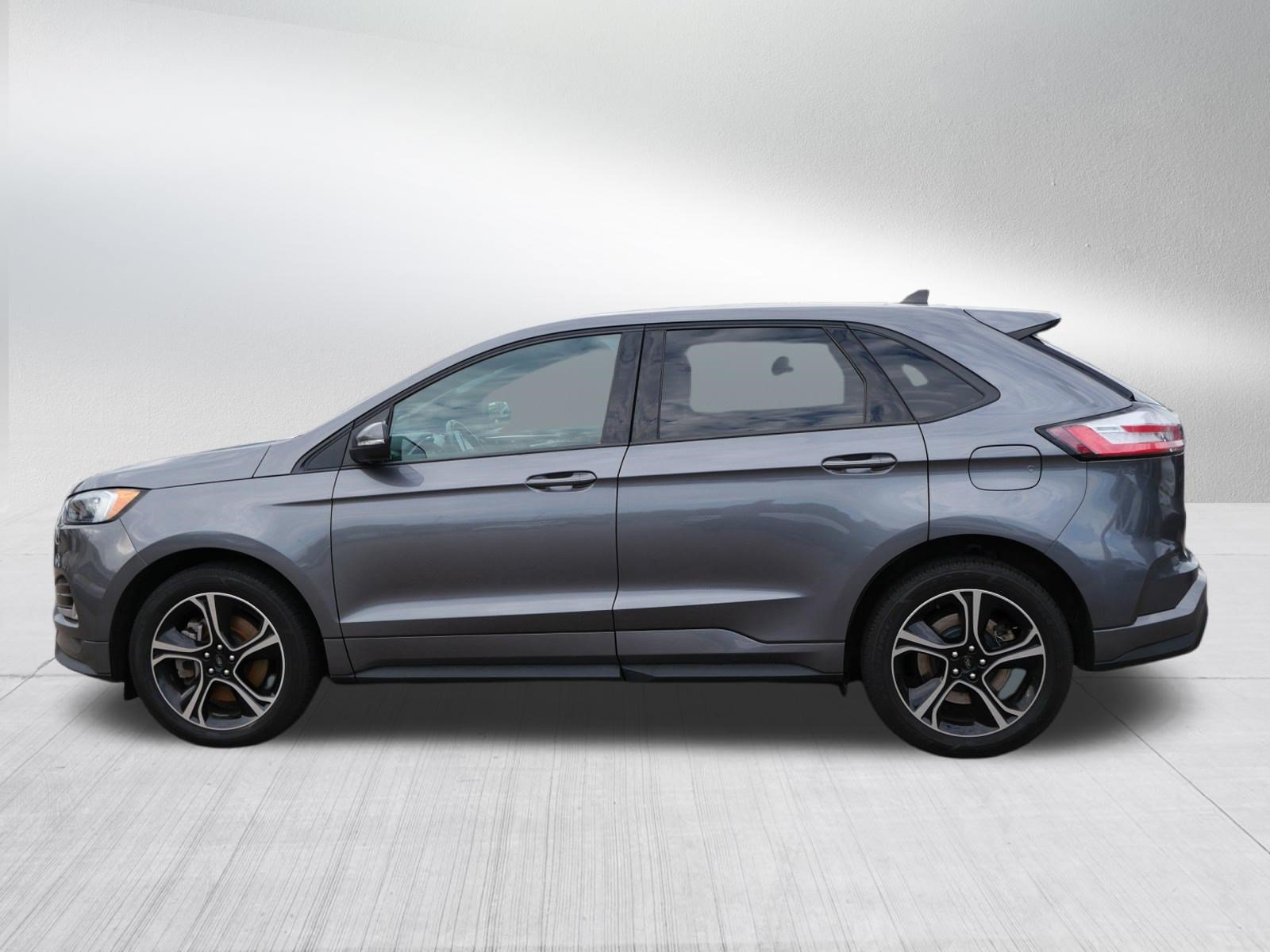 Certified 2021 Ford Edge ST AWD/4WD image 4