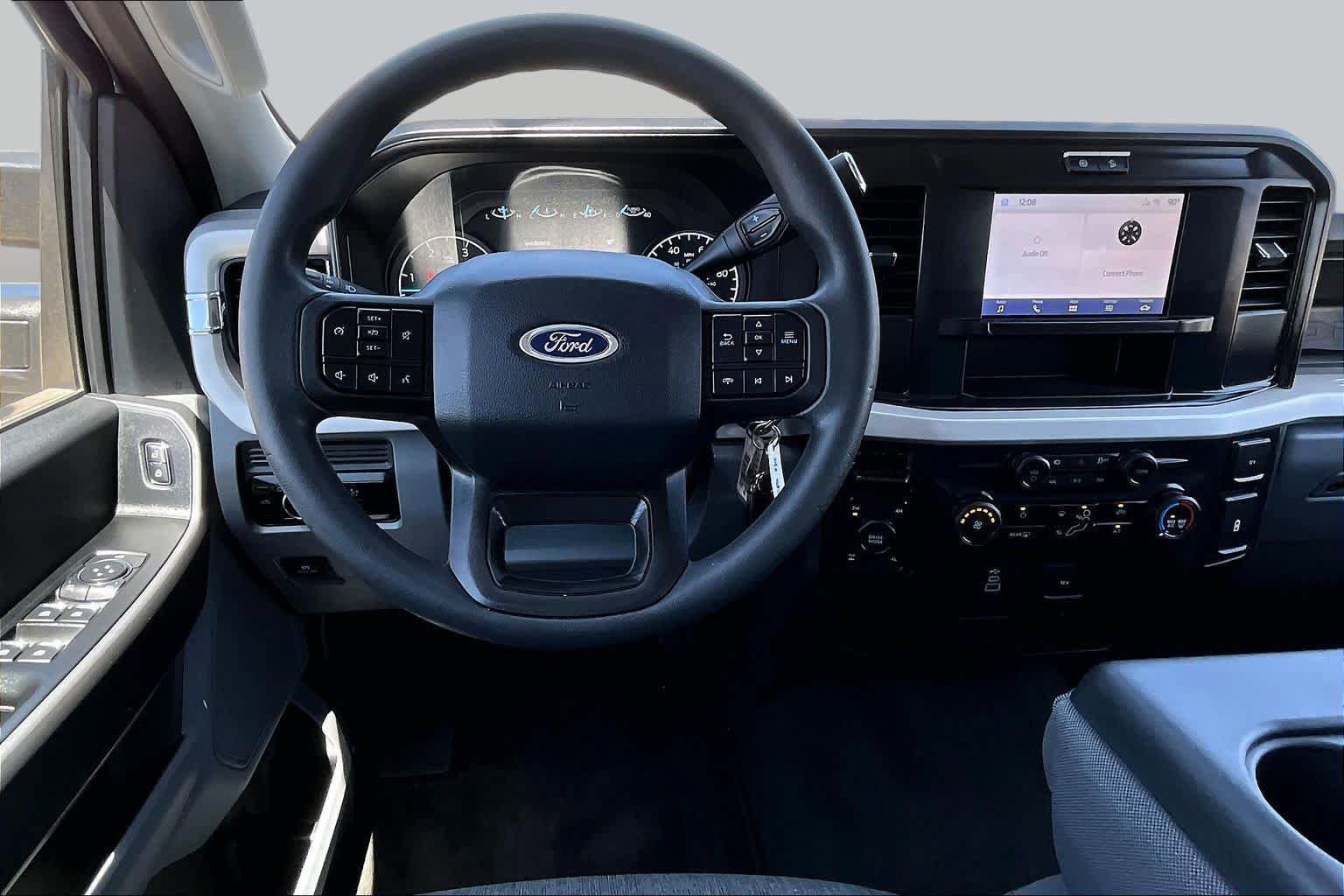 Certified 2025 Ford F250 XL w/ STX Appearance Package AWD/4WD image 6