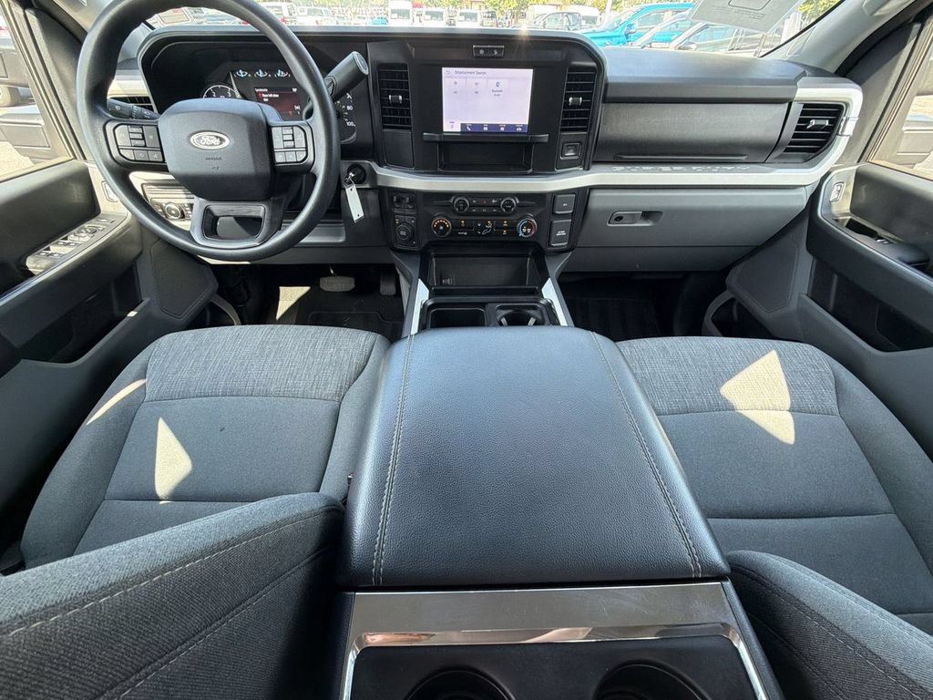 Certified 2025 Ford F350 XLT w/ 360-Degree Camera Package AWD/4WD image 22