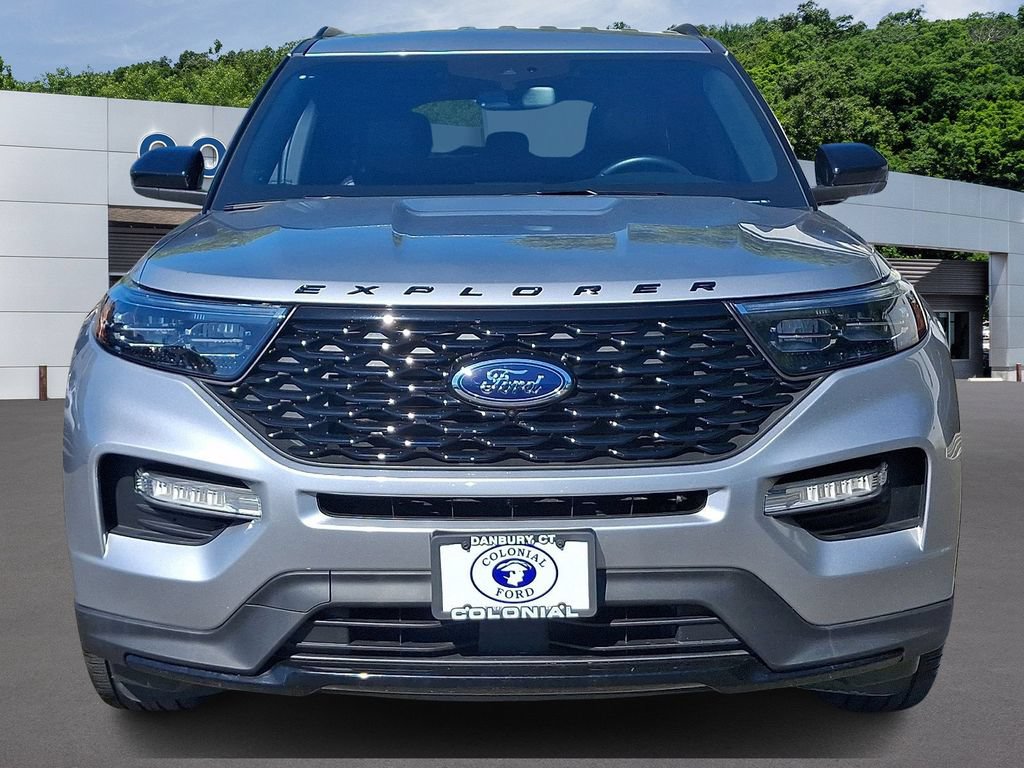 Certified 2023 Ford Explorer ST-Line AWD/4WD image 2