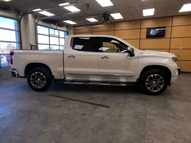 Used 2024 Chevrolet Silverado 1500 High Country w/ Technology Package image 6