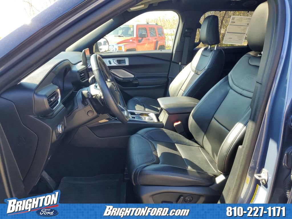 Certified 2021 Ford Explorer ST w/ Equipment Group 401A AWD/4WD image 9