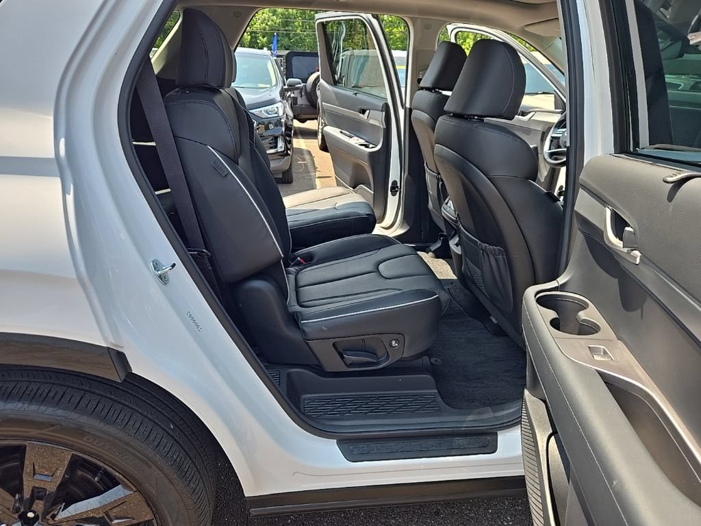 Used 2024 Hyundai Palisade XRT FWD image 16
