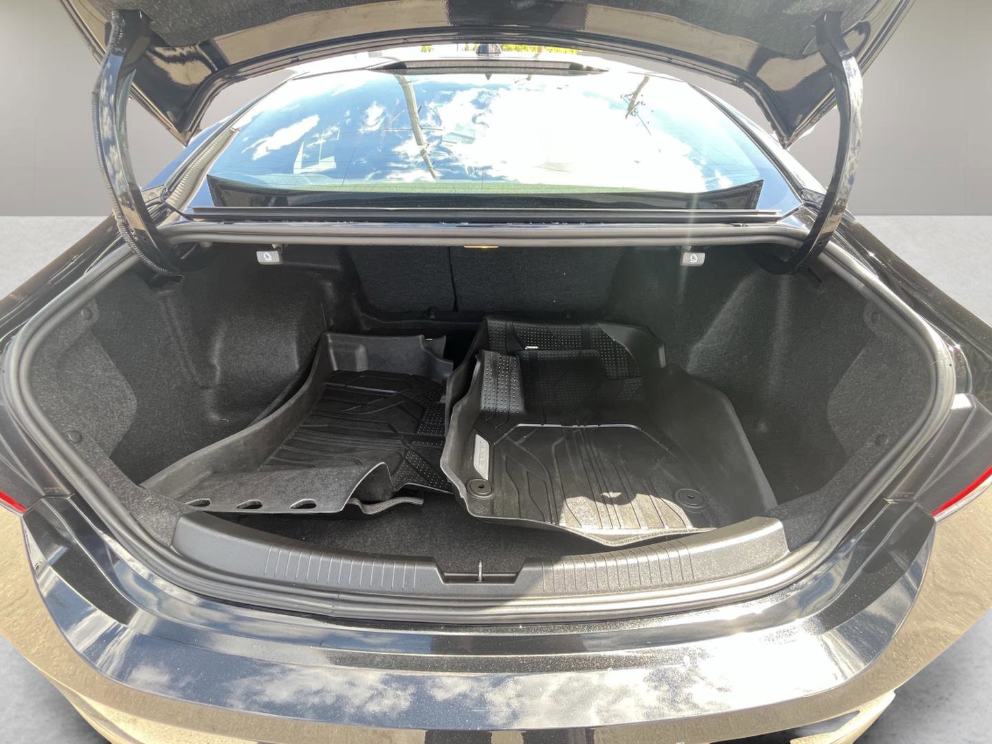 Used 2024 Chevrolet Malibu LT FWD image 26