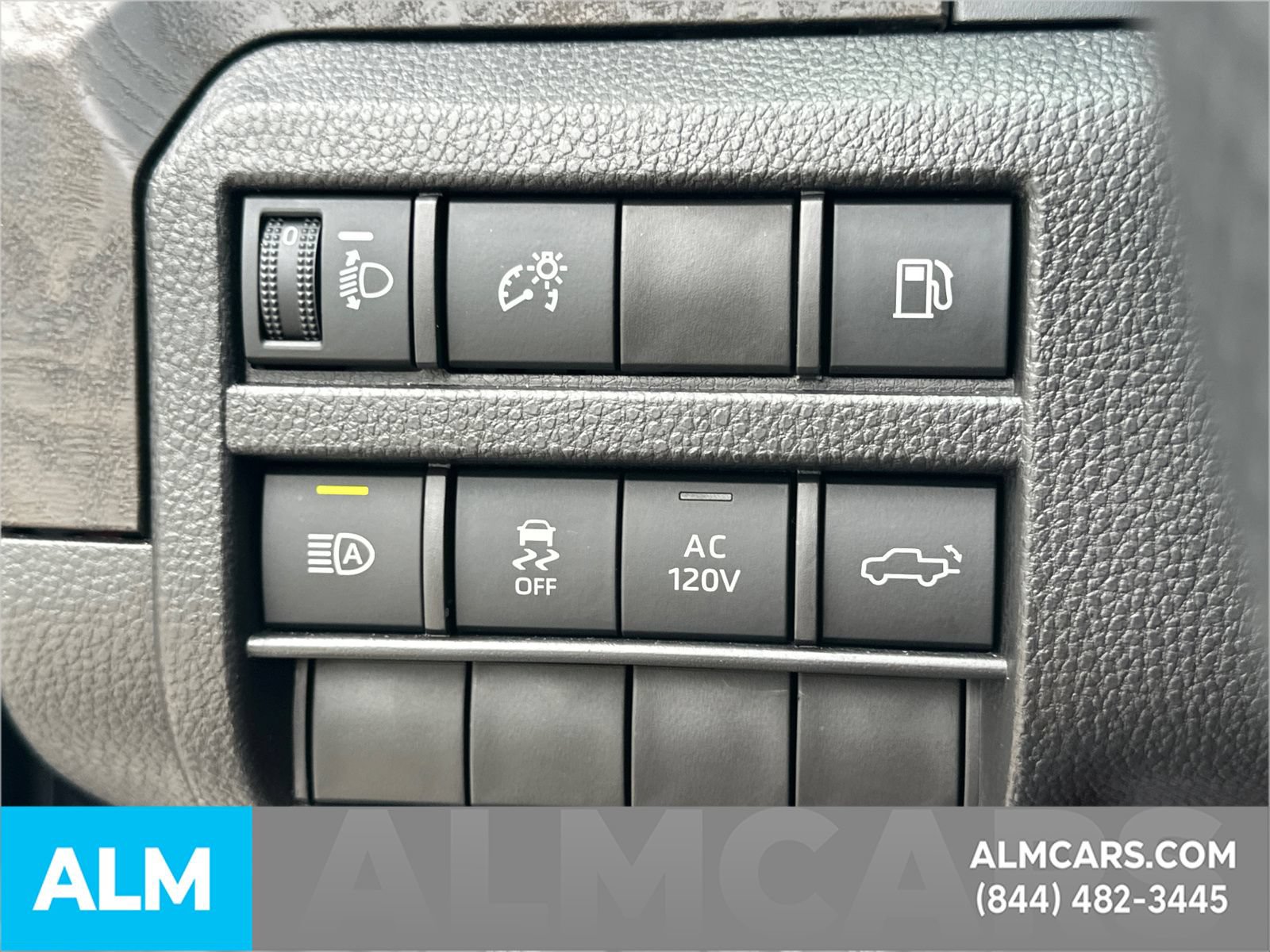 Used 2024 Toyota Tacoma Limited AWD/4WD image 36