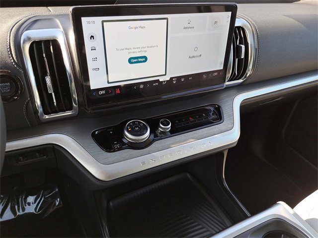 Certified 2025 Ford Expedition Platinum w/ Driver's Package image 16