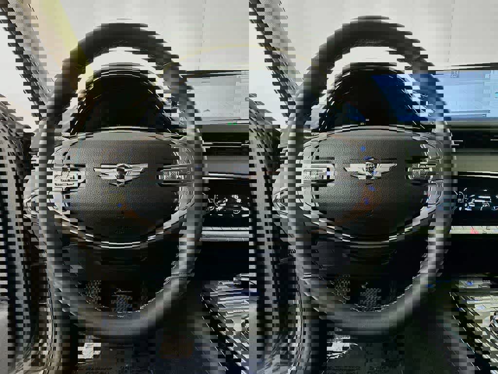 Used 2025 Genesis GV70 2.5T image 19