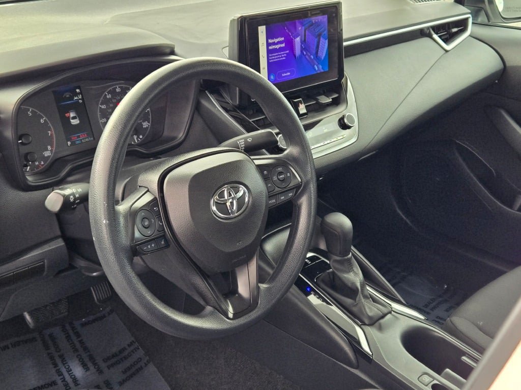 Used 2024 Toyota Corolla LE FWD image 19