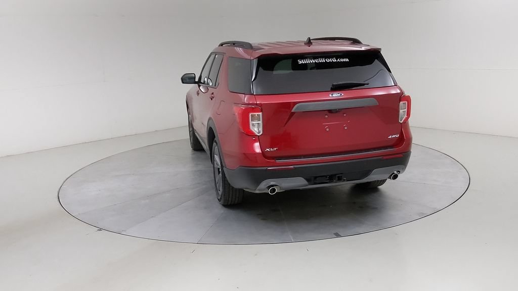 Certified 2023 Ford Explorer XLT w/ Equipment Group 202A AWD/4WD image 16
