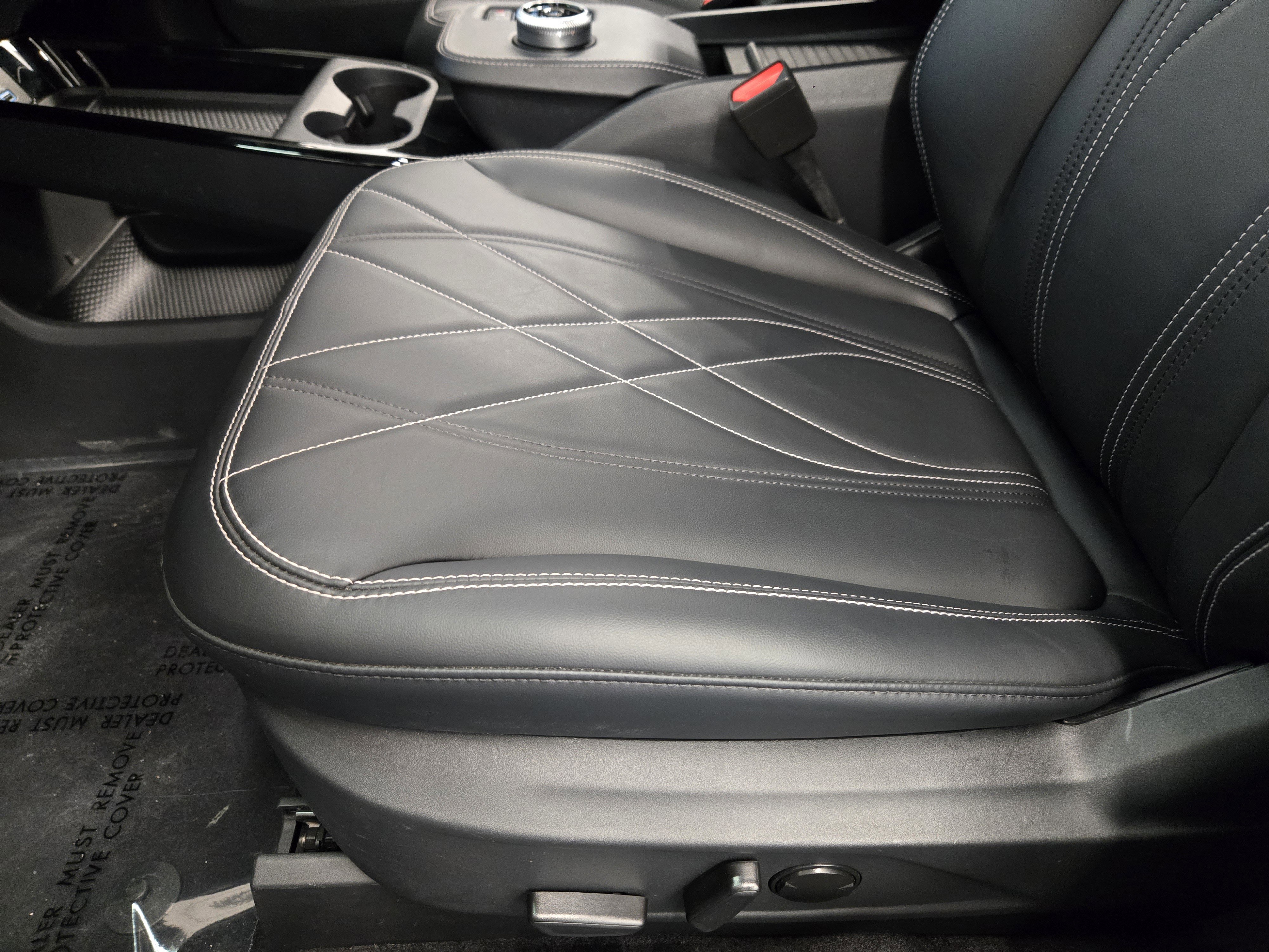 Certified 2023 Ford Mustang Mach-E Select w/ Comfort Package Lite image 23