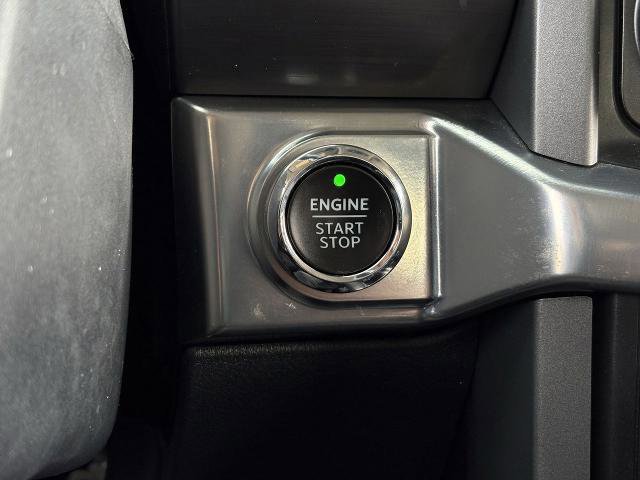 Certified 2021 Ford F150 Lariat w/ Equipment Group 502A High image 18