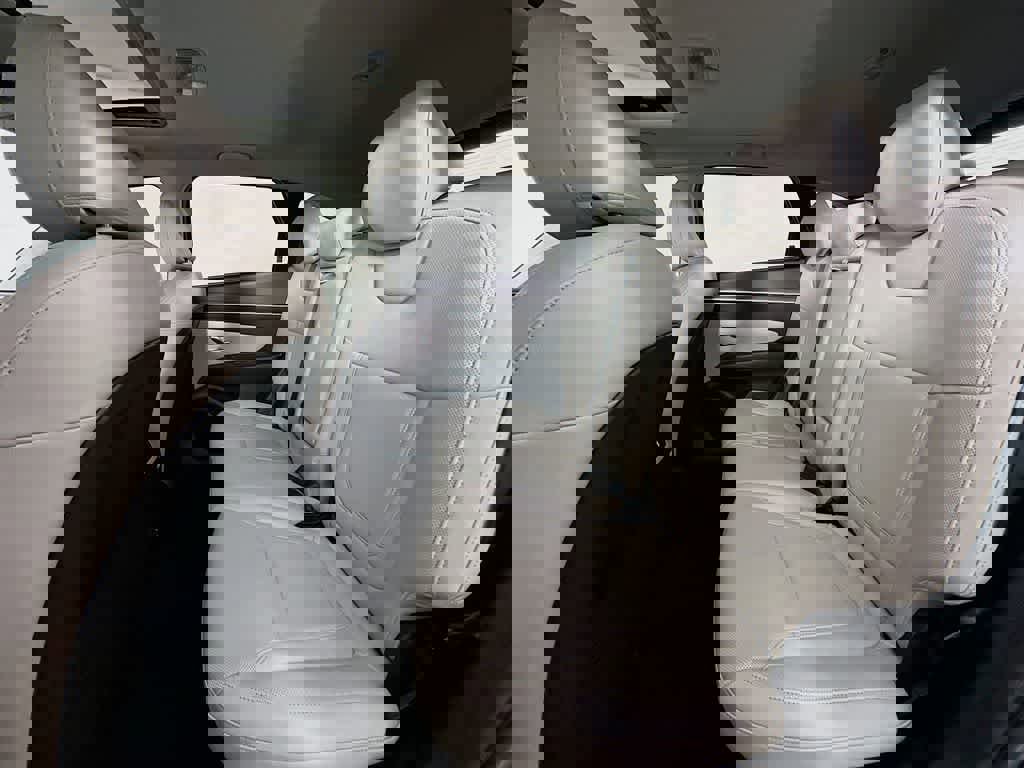 Used 2023 Hyundai Tucson SEL w/ Convenience Package image 17