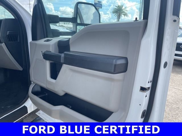 Certified 2019 Ford F350 XL w/ Power Equipment Group image 13