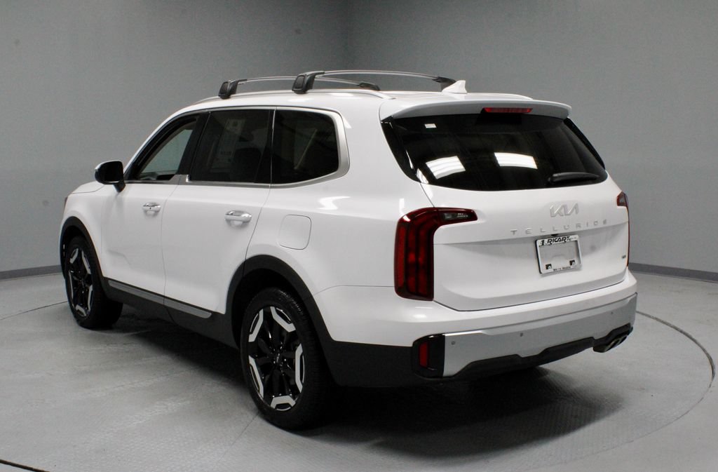 Used 2024 Kia Telluride S AWD/4WD image 10