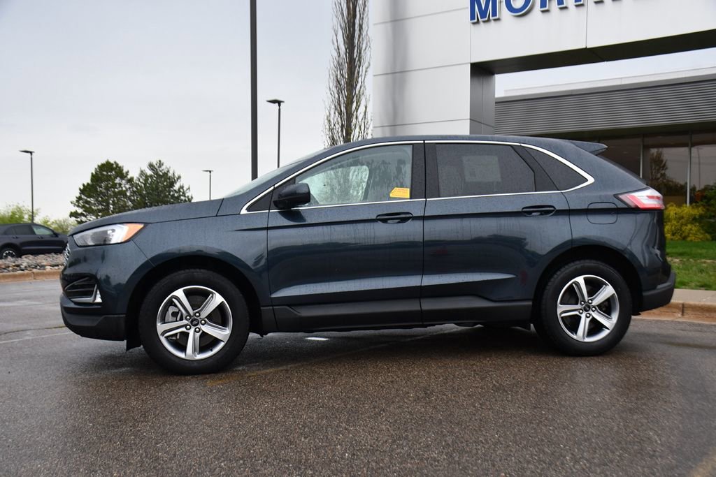 Certified 2023 Ford Edge SEL w/ Convenience Package AWD/4WD image 2
