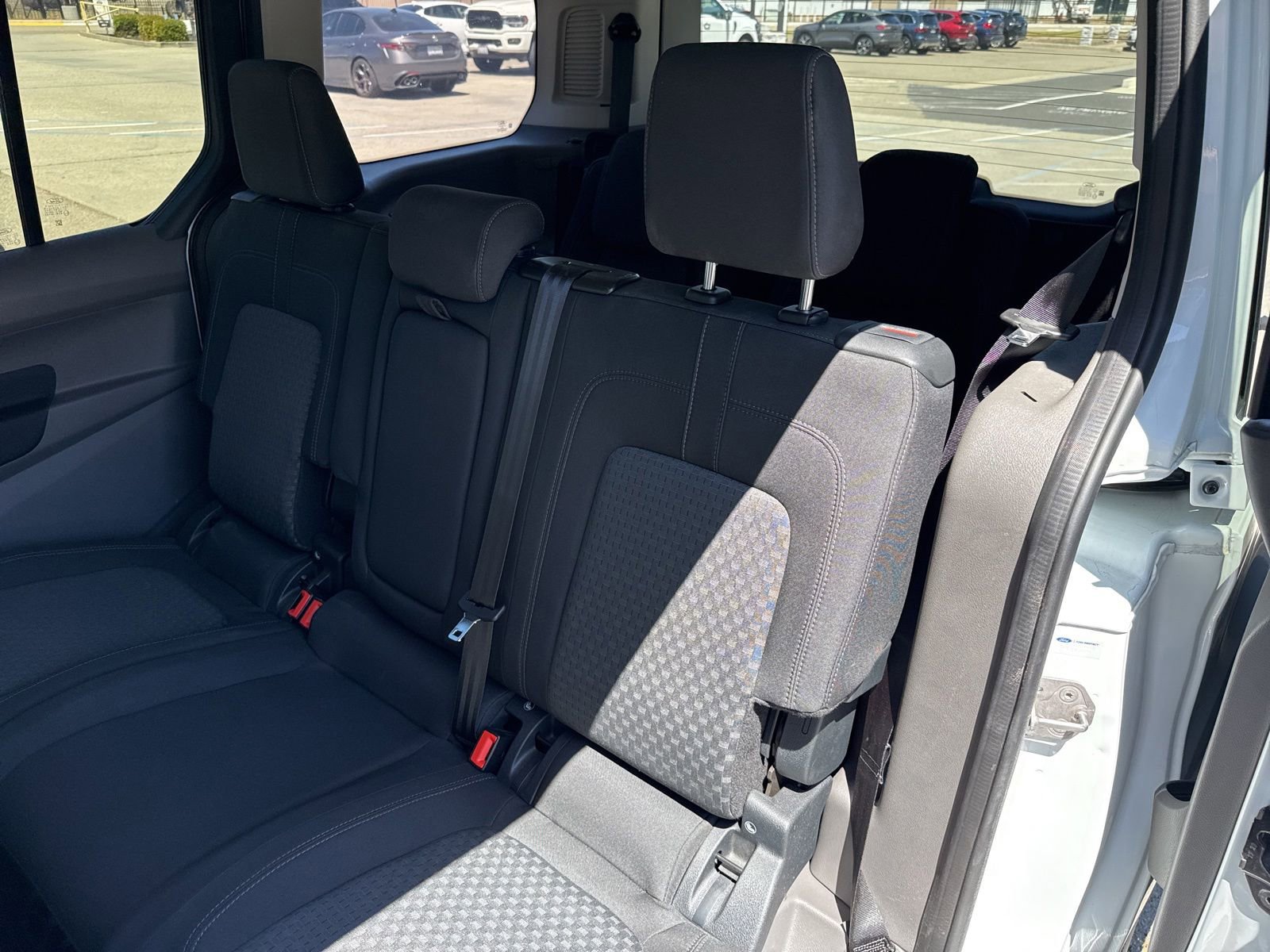 Certified 2023 Ford Transit Connect XLT FWD image 15