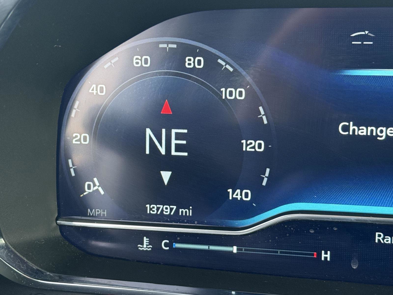 Used 2024 Chevrolet Suburban RST w/ Luxury Package image 22