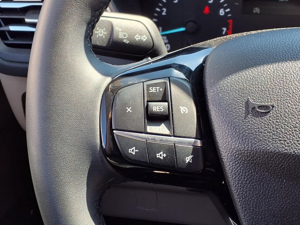Certified 2022 Ford Escape SEL AWD/4WD image 18