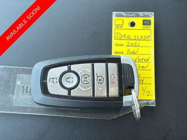 Certified 2021 Ford Explorer Limited w/ Equipment Group 301A AWD/4WD image 35