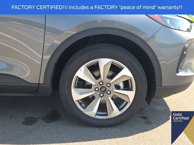 Certified 2025 Ford Escape Platinum AWD/4WD image 7