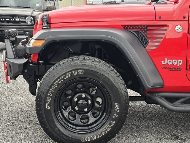 Used 2019 Jeep Wrangler Sport AWD/4WD image 9