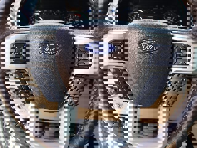 Certified 2019 Ford F150 Lariat w/ Equipment Group 502A Luxury image 31