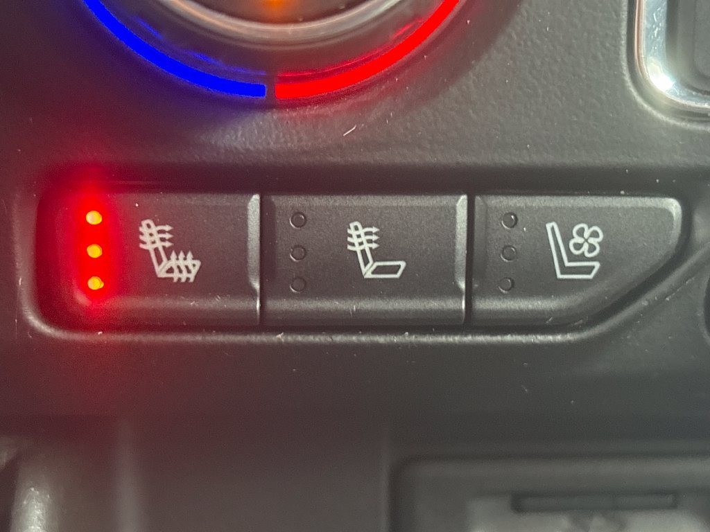 Used 2021 Chevrolet Tahoe High Country AWD/4WD image 20