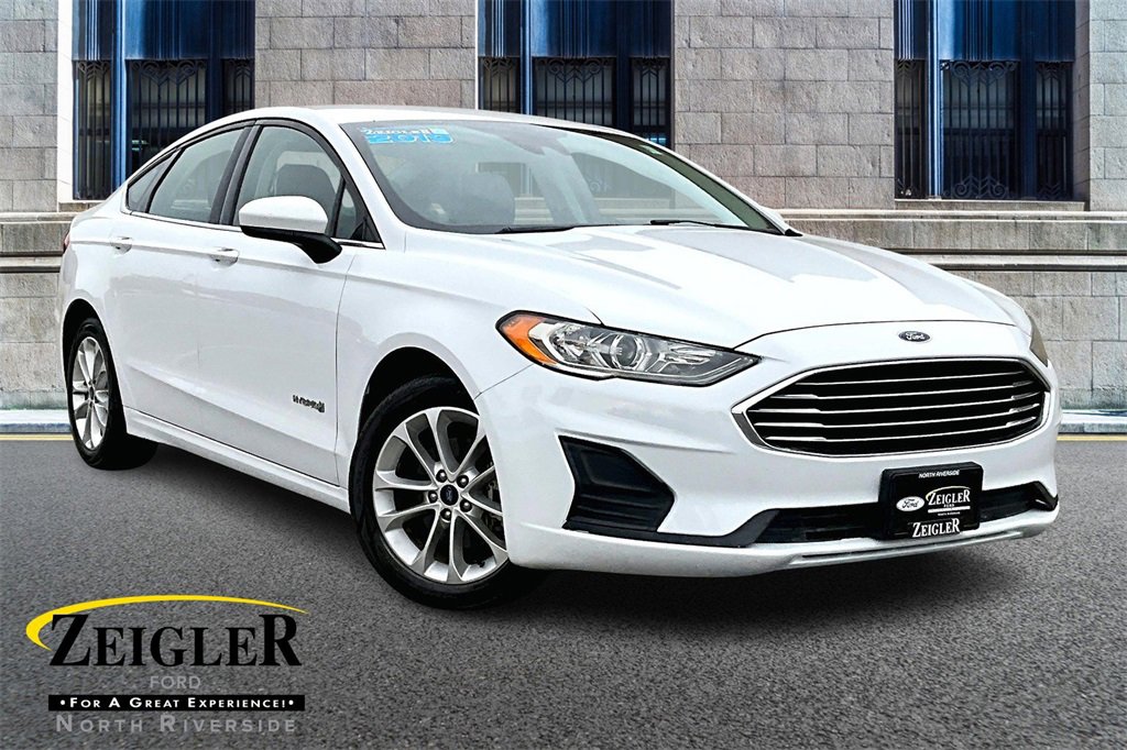 Certified 2019 Ford Fusion SE