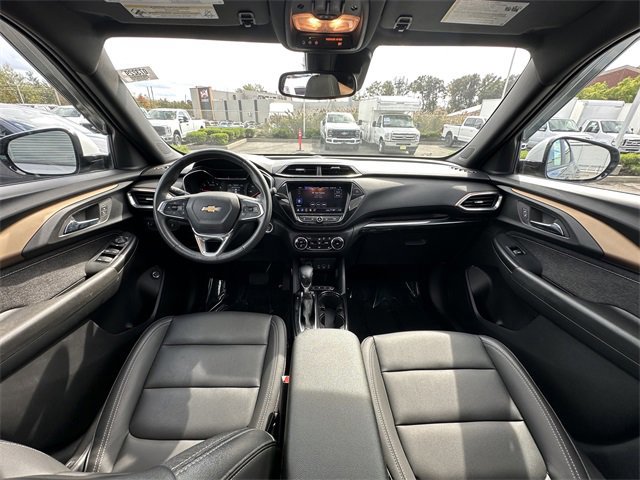 Used 2022 Chevrolet TrailBlazer ACTIV w/ Sun and Liftgate Package image 10