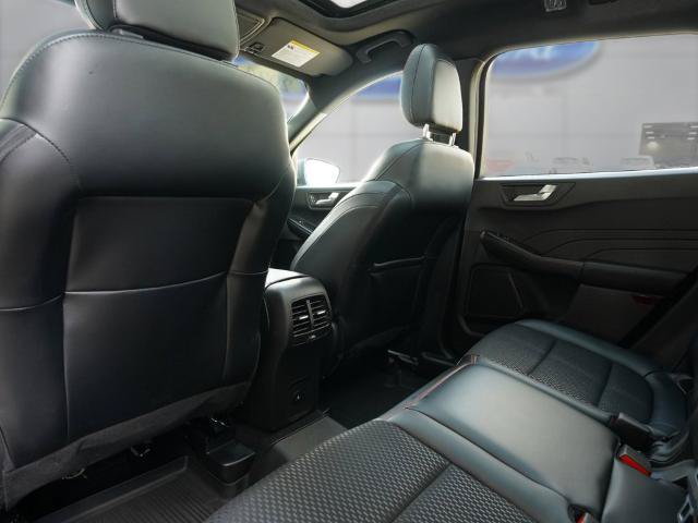 Certified 2024 Ford Escape ST-Line w/ Tech Pack #1 AWD/4WD image 21
