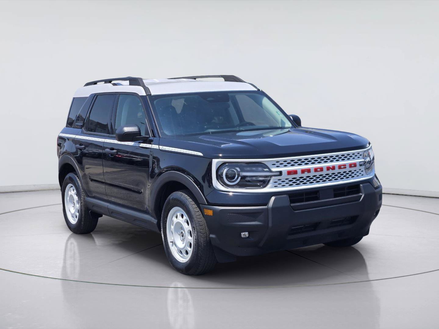 Certified 2025 Ford Bronco Sport Heritage w/ Convenience Package AWD/4WD image 3