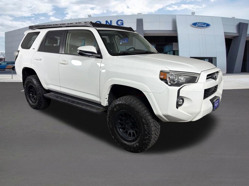 Used 2021 Toyota 4Runner SR5 Premium w/ Moonroof Package AWD/4WD image 7