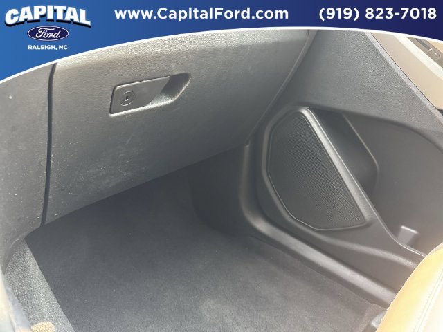 Certified 2023 Ford Explorer XLT w/ Equipment Group 202A AWD/4WD image 28
