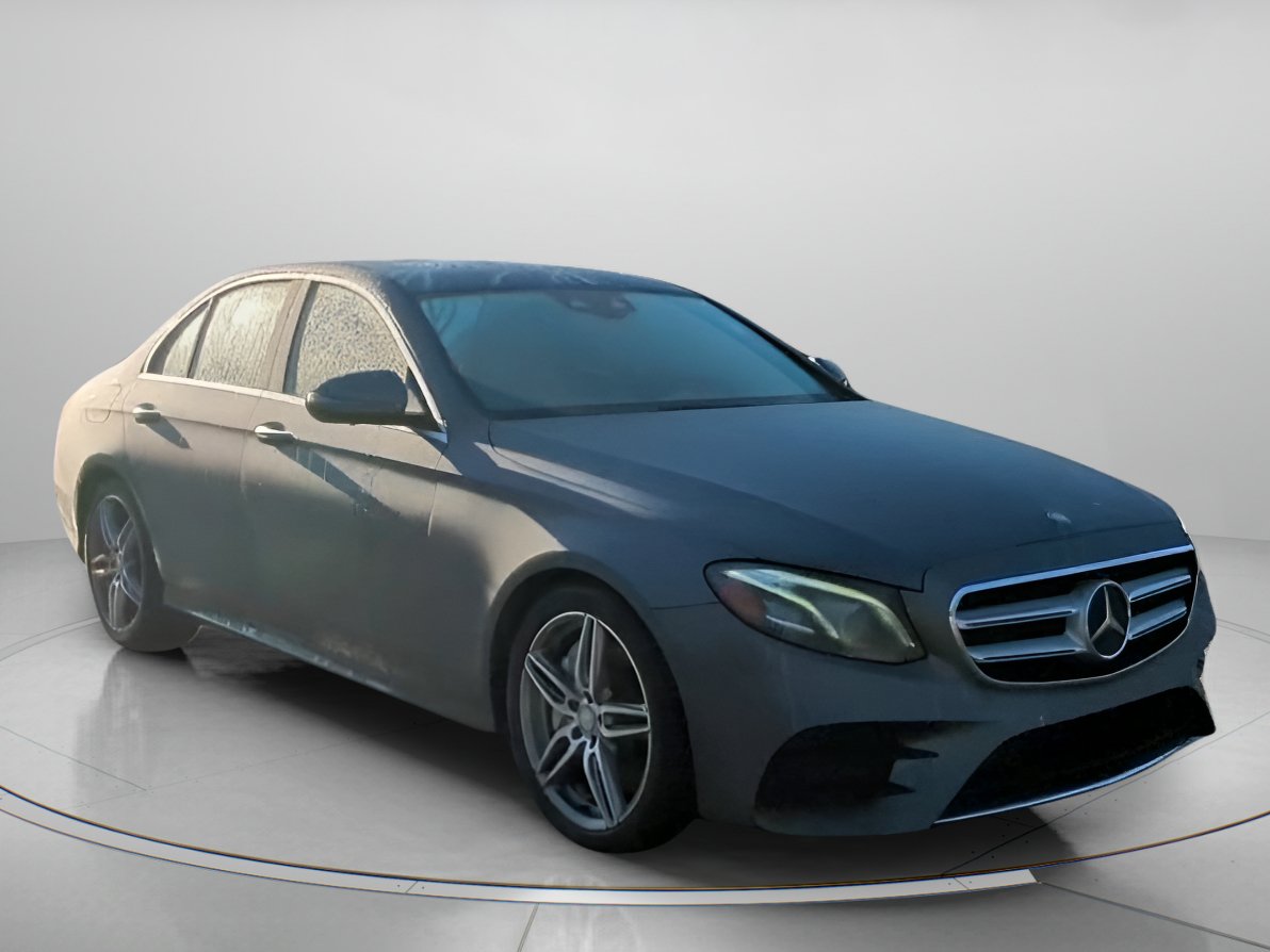 Used 2017 Mercedes-Benz E 300 image 2