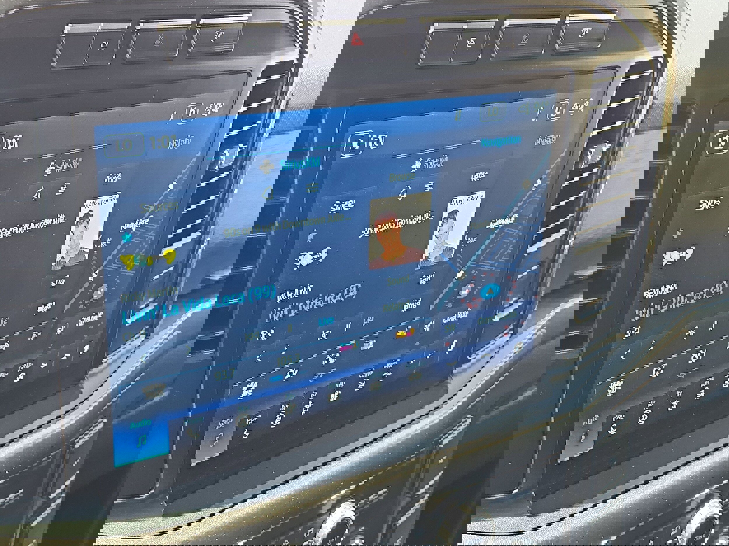 Certified 2022 Ford F150 XLT w/ Equipment Group 302A High image 29